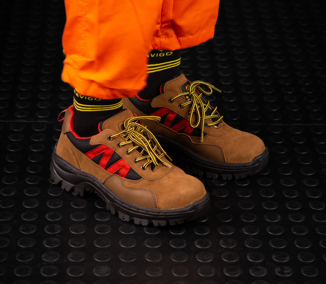 sepatu safety navigo footwear sw-1 brown red