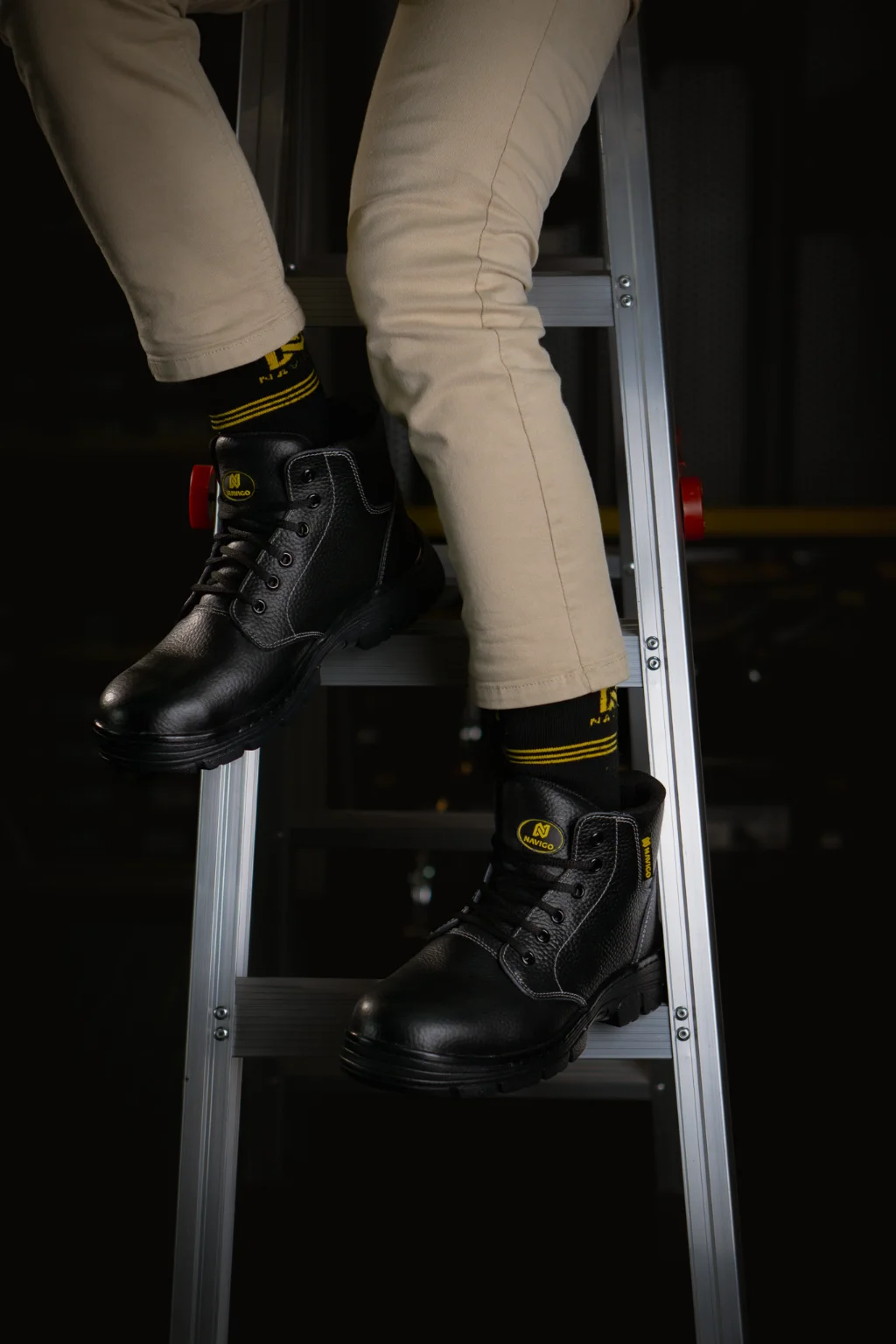 sepatu safety navigo footwear